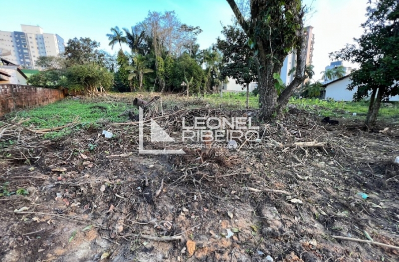 Terreno Plano em �tima Localiza��o