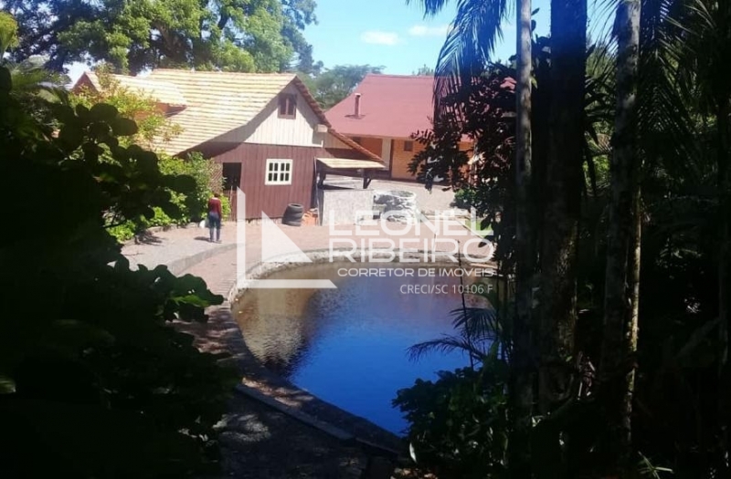 Bel�ssimo S�tio Pronto Para Morar