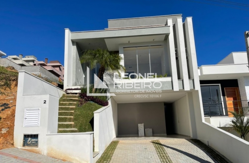 Sobrado Moderno Pronto para morar no Bairro Capitais em Timb�