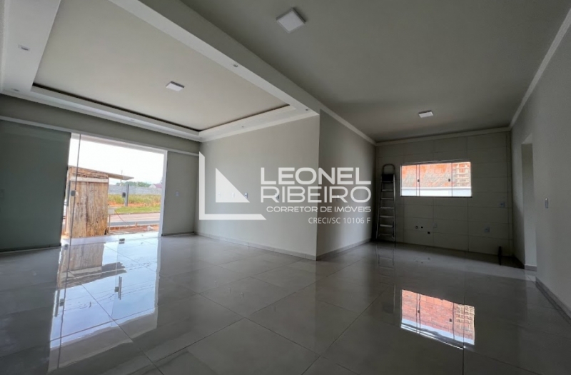 Casa nova em Rio dos Cedros no bairro Divin�ia.