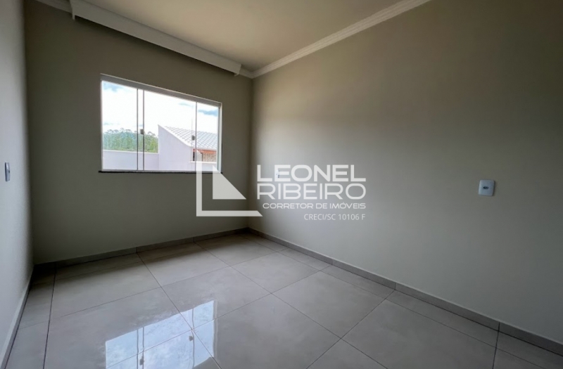 Casa nova em Rio dos Cedros no bairro Divin�ia.