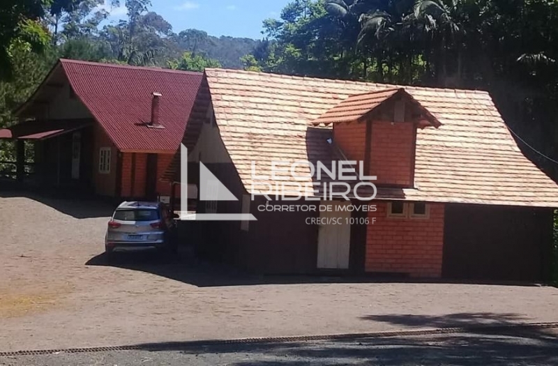 Bel�ssimo S�tio Pronto Para Morar