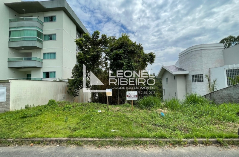 Terreno �rea nobre