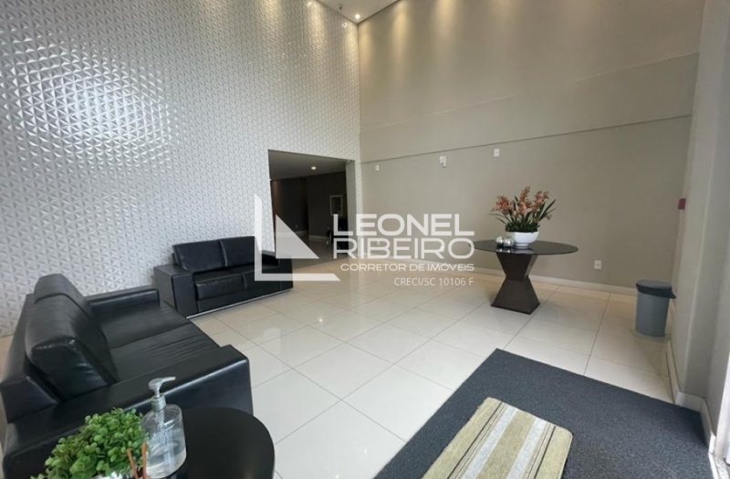 Apartamento mobiliado pr�ximo ao Centro de Timb�.