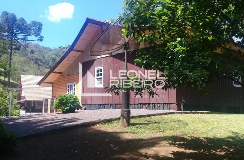 Bel�ssimo S�tio Pronto Para Morar