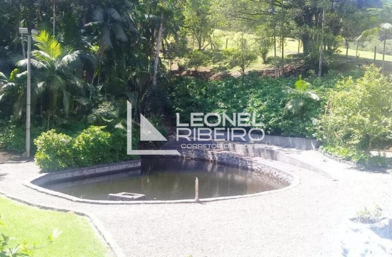 Bel�ssimo S�tio Pronto Para Morar