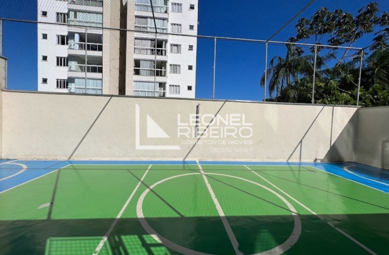 Apartamento alto padr�o semi mobiliado com 3 su�tes no bairro das Na��es/Timb�