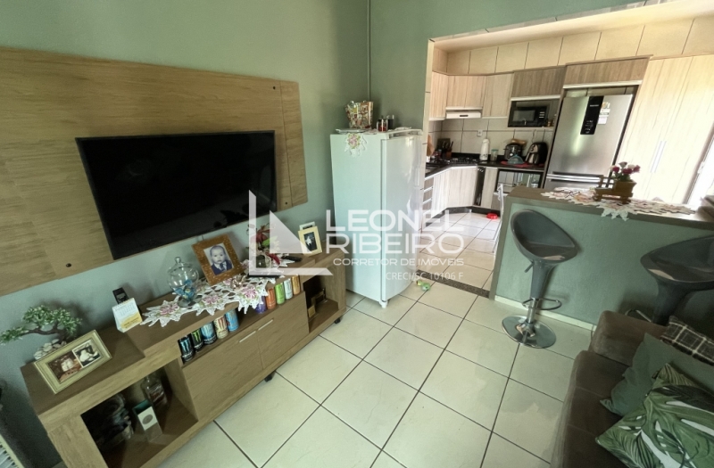 Casa + ponto comercial