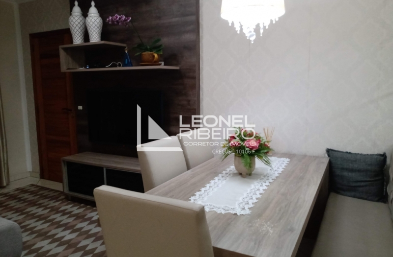 Apartamento com 3 dormit�rios no bairro Padre Martinho Stein.