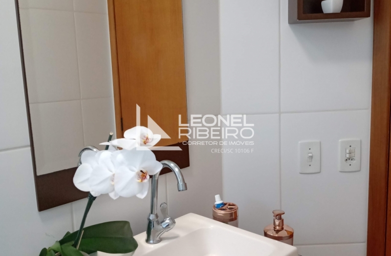 Apartamento com 3 dormit�rios no bairro Padre Martinho Stein.