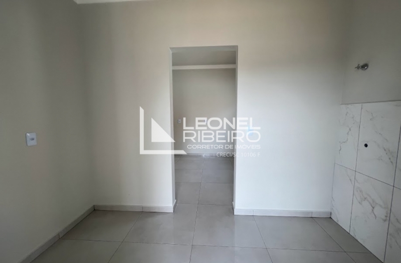 Casa nova em Rio dos Cedros no bairro Divin�ia.