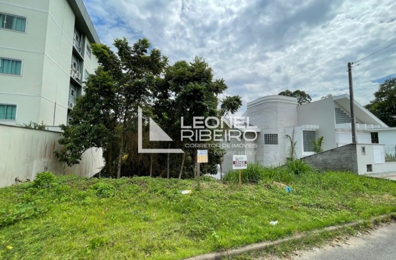 Terreno �rea nobre