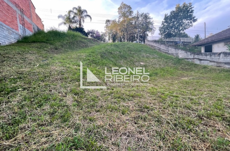 Terreno pronto para Construir no Bairro Pomeranos.
