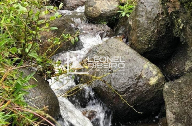 Bel�ssimo S�tio Pronto Para Morar