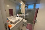Apartamento alto padr�o semi mobiliado a poucos metros do Centro de Timb�.